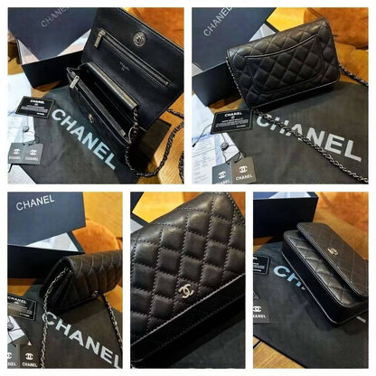 CHANEL

 NEW CAME 

GOOD QUALITY 

WITH BOX 

90 DHS🇦🇪🇦🇪🇦🇪

Zain295
♥️♥️♥️