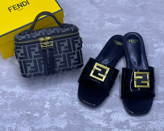 Fendi
Bag&shoes. Set.  
170 dhs❣️

Zain175
♥️♥️♥️