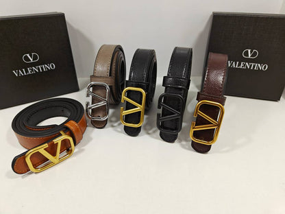 Belts
with box
45 dhs✅

Zain235
♥️♥️♥️