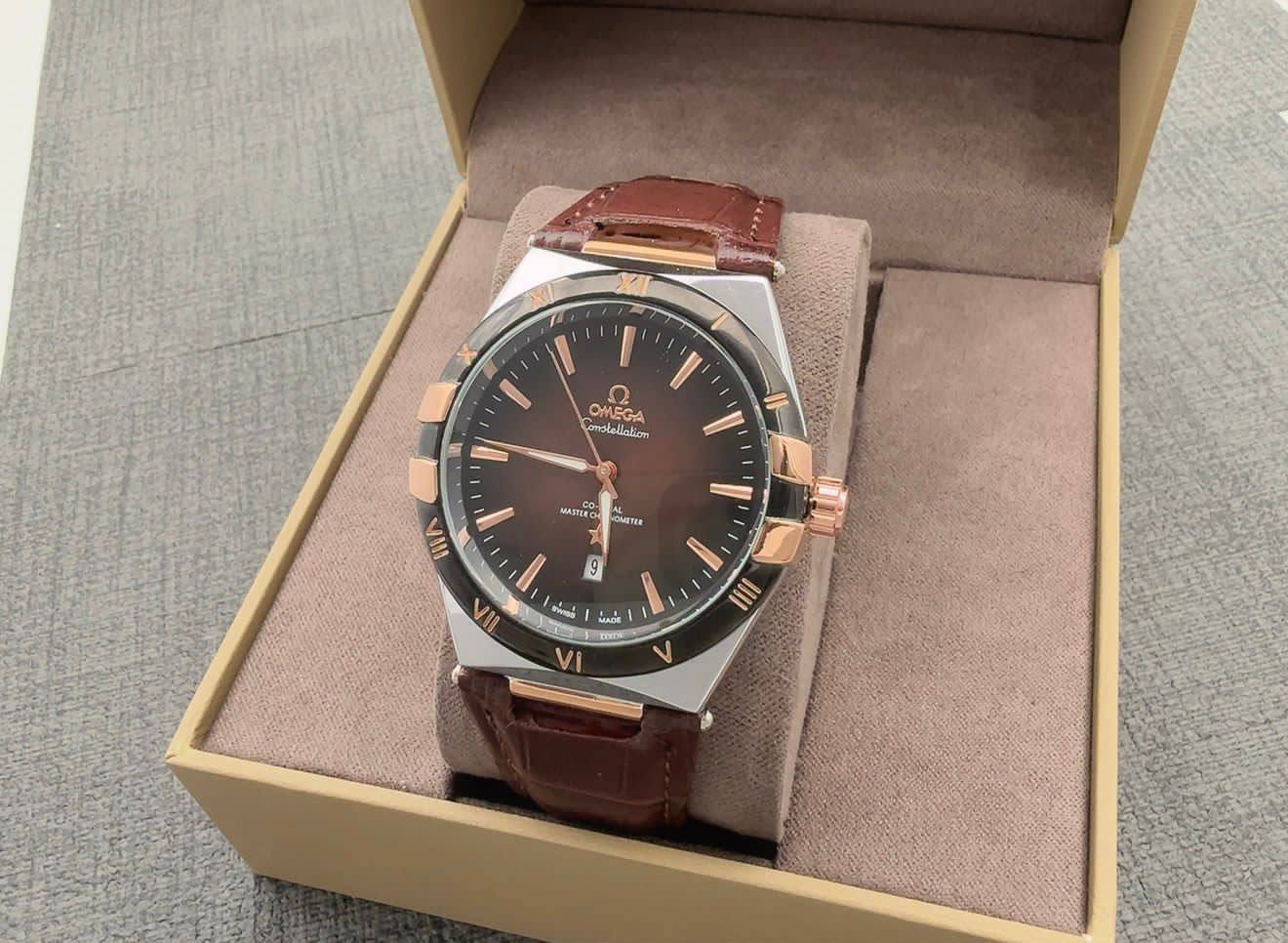 Men’s watch 
55 dhs🇦🇪🇦🇪

Zain45
♥️♥️♥️