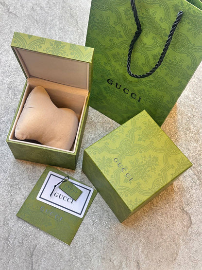 Original box

50 dhs🇦🇪🇦🇪

Zain85
♥️♥️♥️