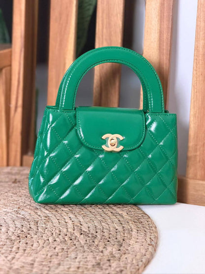 CHANEL 
Super Master Quality ⚡️
Original Packing 🎁
For Price 👇 WhatsApp✅
0568585901 
0507557372
0552275751 Owner Zain 👌

Zain321
♥️♥️♥️