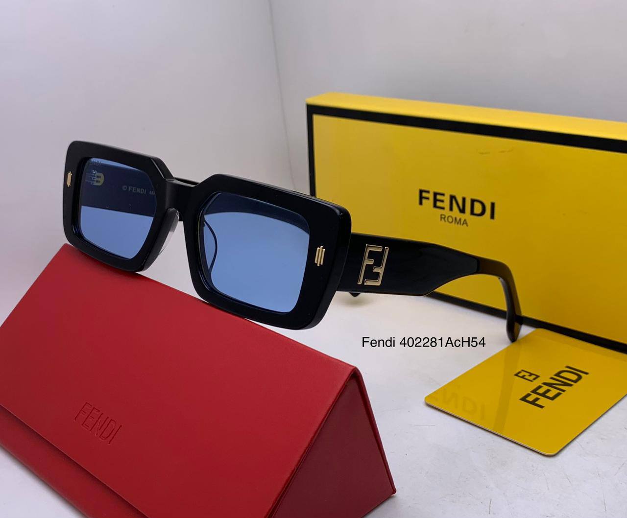 Fendi
master quality 
180 dhs✅

Zain126
♥️♥️♥️