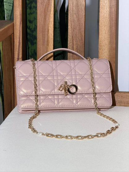 Bags
Super Master Quality ⚡️
Original Packing 🎁
Size 20&25 CM📏
For Price 👇 WhatsApp✅
0568585901 
0507557372
0552275751 Owner Zain 👌

Zain321
♥️♥️♥️