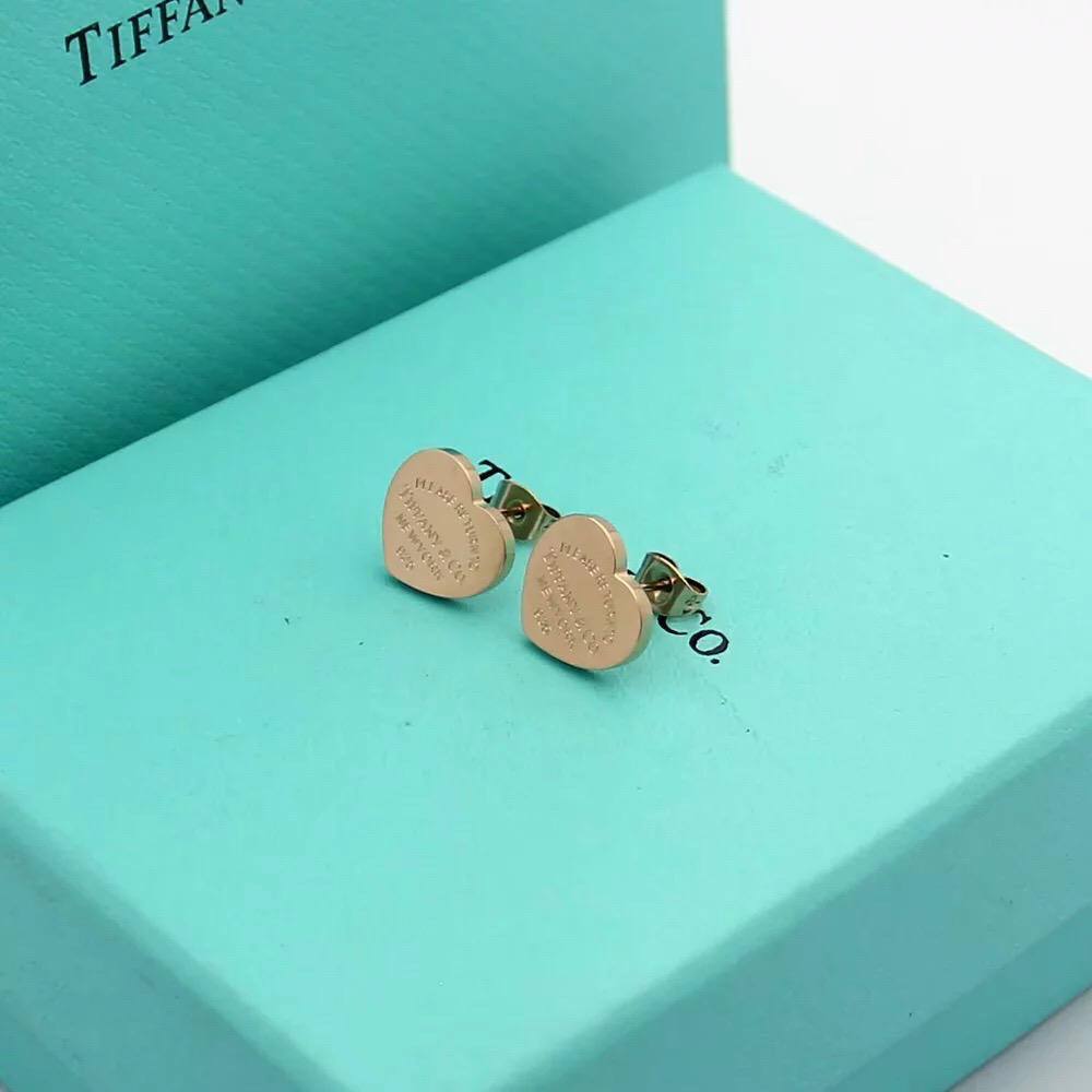 Tiffany EARRING
MASTER💫✨
GOLD SILVER ROSE GOLD AVAILABLE
50 dhs✅
WITH BOX AND PAPER BAG🛍️🎁

Zain89
♥️♥️♥️