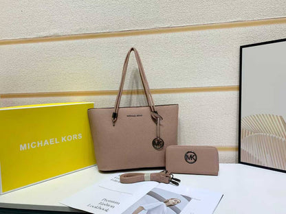 MK
GOOD quality 
100 dhs💓

Zain200
♥️♥️♥️