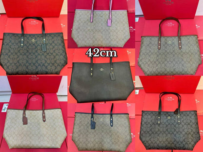 Coach 
With Box 
🎁🎁🎁

Without pouch
 90 dhs🪙💚

Zain250
♥️♥️♥️