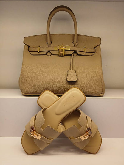Hermes Set
Size 30cm  
size Size 36….41
170 dhs✅

Zain161
♥️♥️♥️