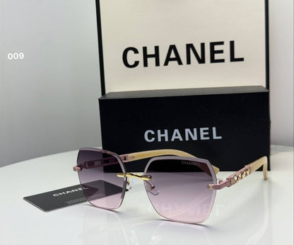 Chanel
Sunglasses 
65 dhs🇦🇪🇦🇪

Zain182
♥️♥️♥️