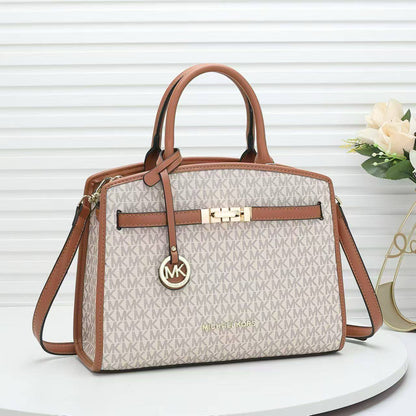 MK 
Good Quality 
100 dhs✅

Zain250
♥️♥️♥️