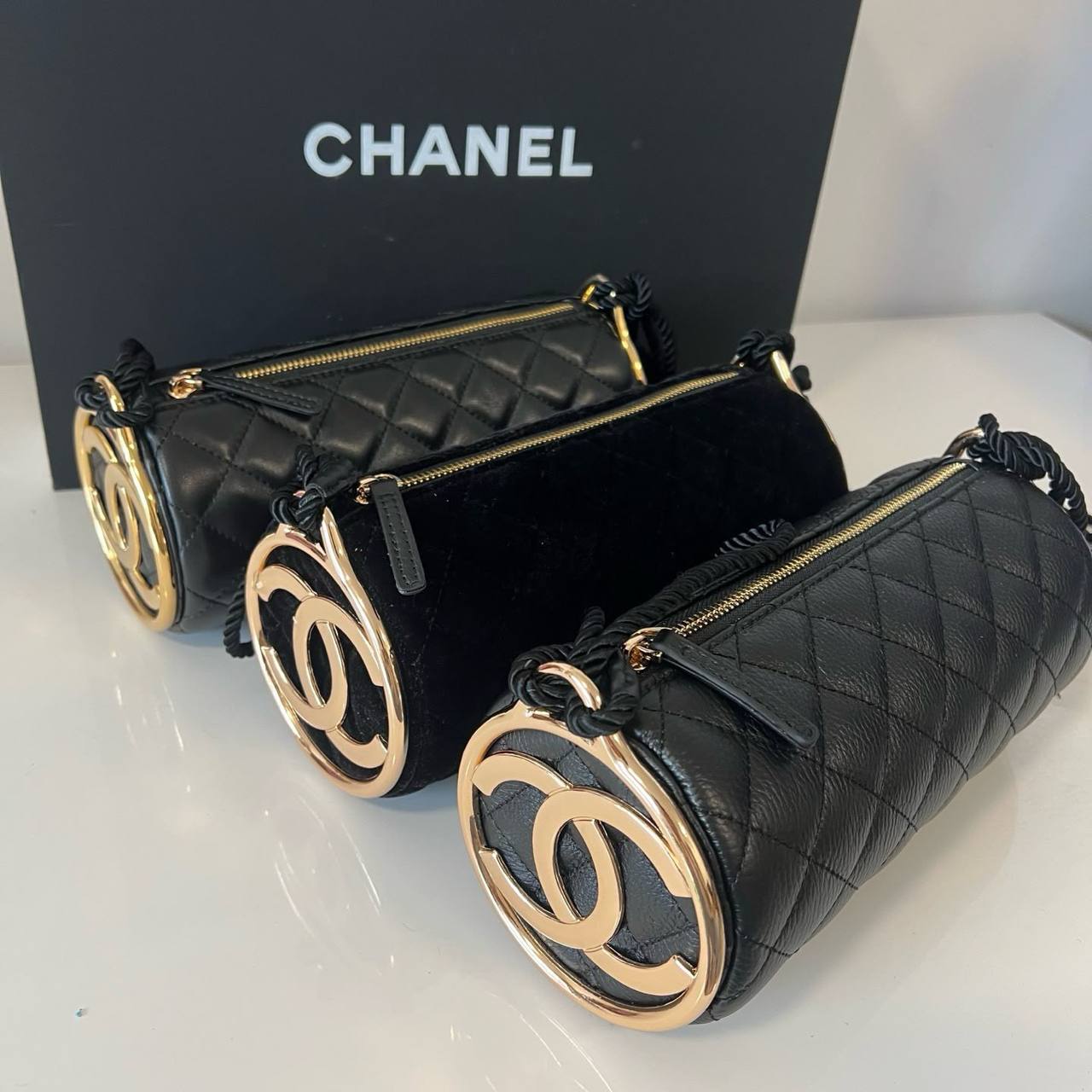 Chanel
Master❣️❣️
25cm🫶🏼🫶🏼 
310 dhs🇦🇪🇦🇪

Zain297
♥️♥️♥️