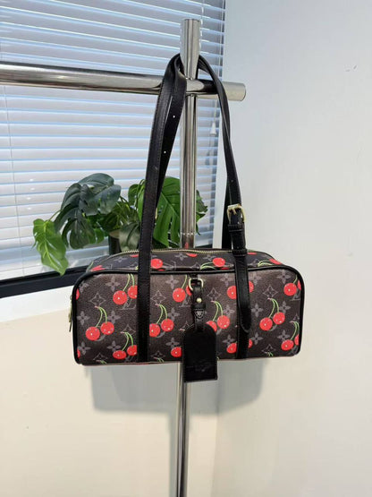 LV
sɪᴢᴇ : 31 cm

70 dhs🪙🌺

Zain31
♥️♥️♥️