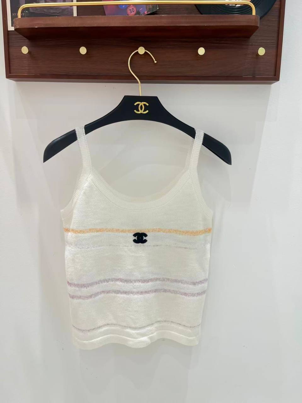 *New collections*                                                
CHANEL
*Super Master quality*
*Sizes: S M L XL* 
250 dhs💓

Zain308
♥️♥️♥️
