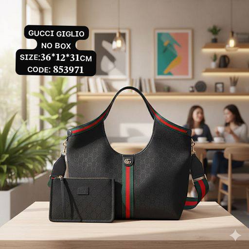 Gucci ɢɪʟɪᴏ ᴛᴏᴛᴇ
ɴᴏ ʙᴏx
ʟᴇᴀᴛʜᴇʀ
sɪᴢᴇ:𝟑𝟔ᴄᴍ
120 dhs🪙🌨️

Zain56
♥️♥️♥️
