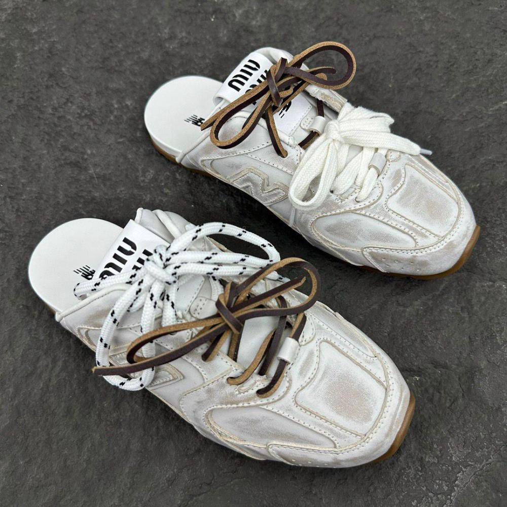 New Balance 530 SL Mule Miu Miu ，
Size 36-45。
190 dhs✅

Zain18
♥️♥️♥️