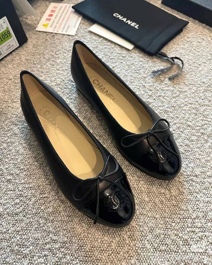 Chanel ballet 
Size 36-41，

120 dhs❤️

Zain145
♥️♥️♥️