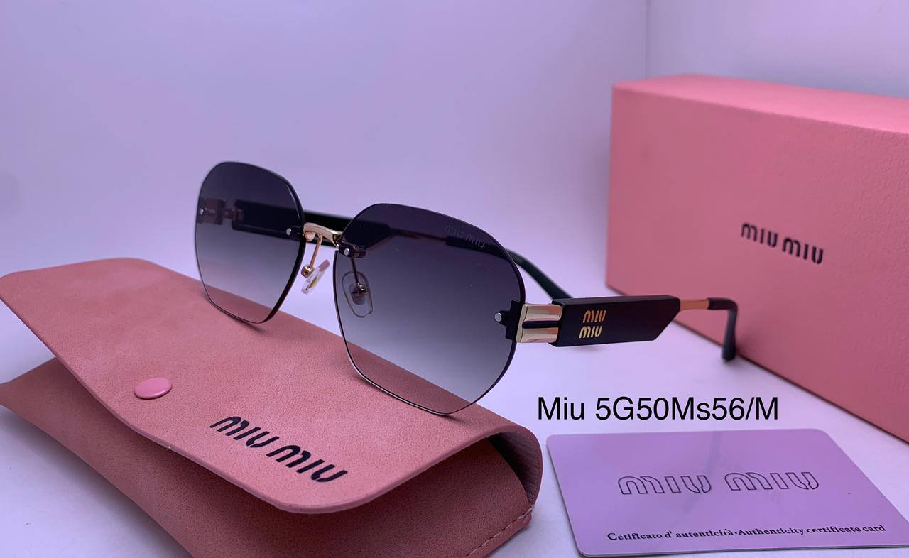 Miu Miu
70 dhs🌺

Zain126
♥️♥️♥️