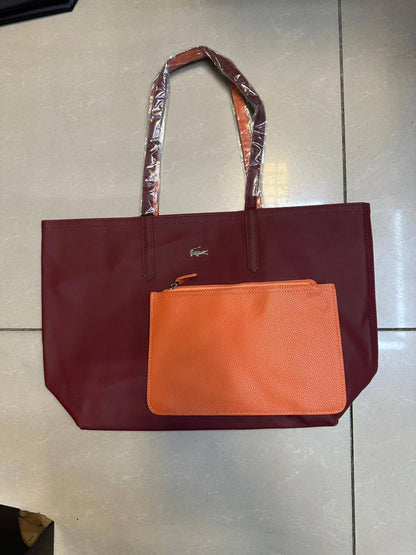 Lacoste
75 dhs💛

Zain07
♥️♥️♥️