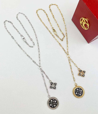 RC NECKLACE
MASTER✨💫
80 DHS✅
 WITH BOX AND PAPER BAG 🛍️🎁

Zain89
♥️♥️♥️