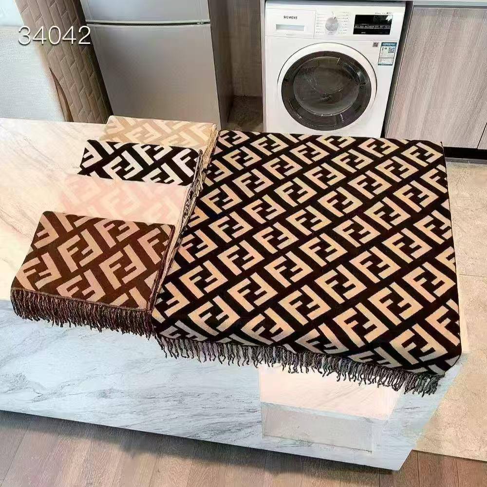 New winter Scarf   🌹🌹🌹

45 dhs🪙💚

Zain253
♥️♥️♥️