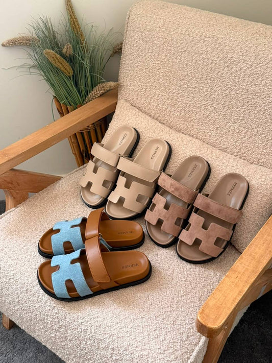 Hermes

𝐀𝐯𝐚𝐢𝐥𝐚𝐛𝐥𝐞 𝐍𝐨𝐰
𝐒𝐢𝐳𝐞𝐬: 𝟑𝟔 — 𝟒𝟏

450 dhs🇦🇪🇦🇪🇦🇪

Zain298
♥️♥️♥️