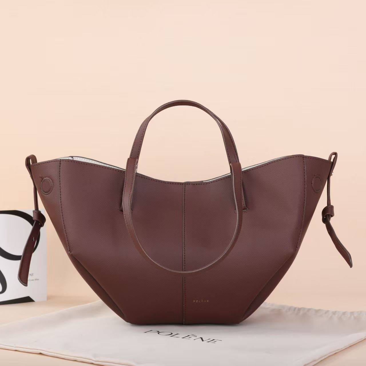 POLENE
120 dhs🪙🌨️ 

Zain143
 ♥️♥️♥️