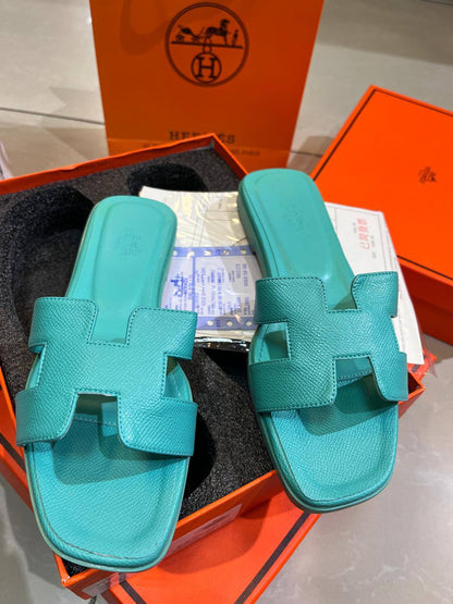 Hermes

Size:36 to 42

85 dhs🪙🌺

Zain241
♥️♥️♥️
