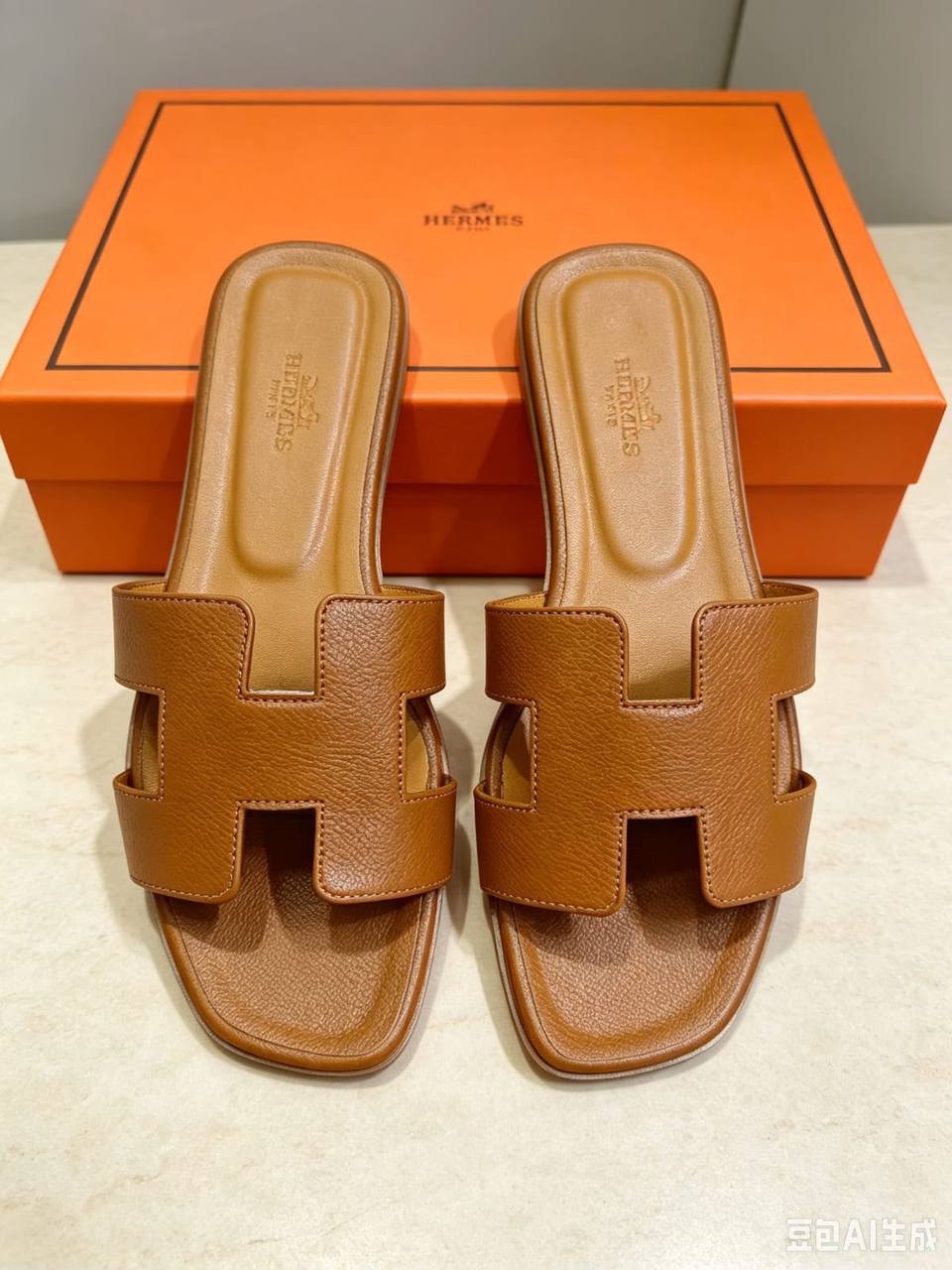 NEW CAME🥰
HERMES SLIPPER
GOOD QUALITY
95 dhs🇦🇪🇦🇪
SIZE: 36 TO 41

Zain40
♥️♥️♥️