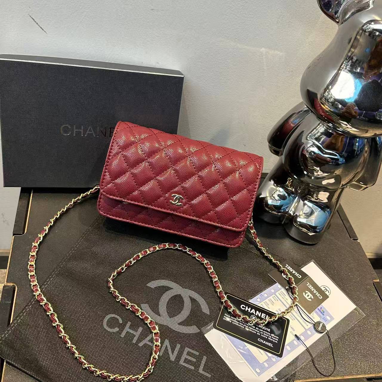 Chanel
with box
good quality
110 dhs💓

Zain143
♥️♥️♥️