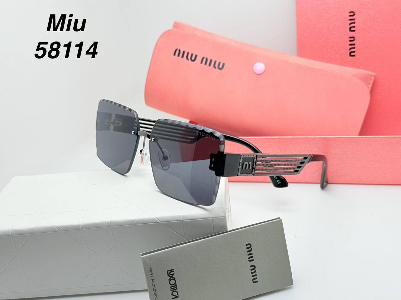 Miu Miu
70 dhs✅

Zain126
♥️♥️♥️