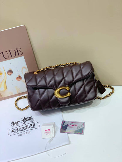🌟 Coach Tabby 20
1️⃣ First quality +🎁  
Size : 26 * 16 cm
115 dhs❣️
with box 🎁

Zain115
♥️♥️♥️
