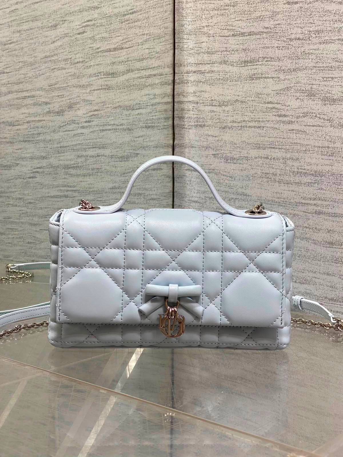 DIOR NEW  COLLECTION 💫💫💕
Super master quality 🔥🔥🔥💯
Available 💕💕💕
With full package 🎁
For Price 👇 WhatsApp✅
0568585901 
0507557372
0552275751 Owner Zain 👌

Zain252
♥️♥️♥️