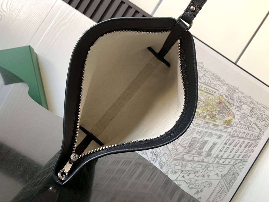 Super XXX Master Bags
For Price 👇 WTSP Text Zain 0568585901

Zain274
♥️♥️♥️