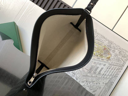 Super XXX Master Bags
For Price 👇 WTSP Text Zain 0568585901

Zain274
♥️♥️♥️