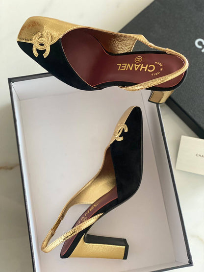 Chanel shoes 

AAA master quality 

Size 37…….41 
480 dhs🇦🇪🇦🇪

Available again

Zain180
♥️♥️♥️