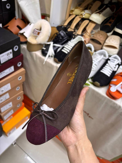 Chanel
Size 36-41，
130 dhs💓

Zain145
♥️♥️♥️