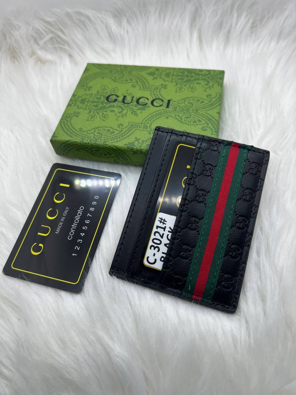 Wallets
35 dhs✅

Zain182
♥️♥️♥️
