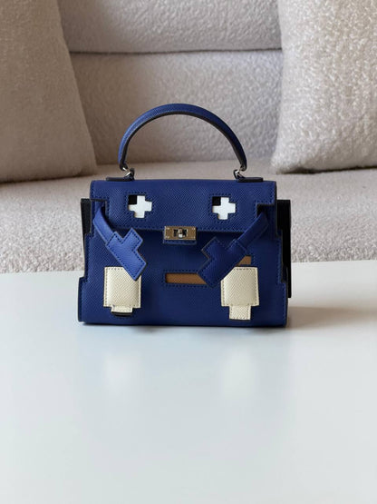 Hermes
 kelly doplex 22cm💥Master quality ✅with box📦
380 dhs💓

Zain52
♥️♥️♥️