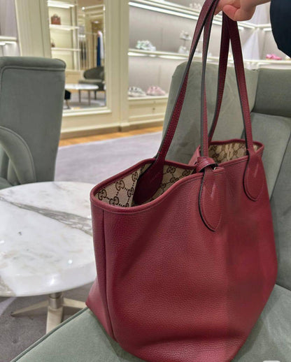 Gucci

120 dhs✅
2in1

Zain07
♥️♥️♥️