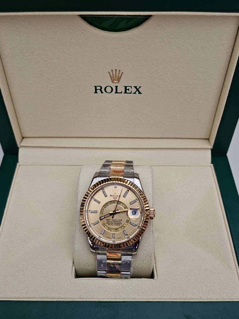 *♛ROLEX♛*
Rolex
ROLEX SKY DWELLER (*DIW*)
Swiss Movement🇨🇭
Water Resistant 💧
Sapphire Crystal 
Super Master Quality 
With Original Box 📦🛍️
For Price 👇 WhatsApp✅
0568585901 
0507557372
0552275751 Owner Zain 👌

Zain282
♥️♥️♥️
