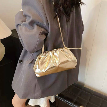 BOTTEGA

 NEW CAME
 GOOD QUALITY 

WITH BOX 
🎁🎁🎁

95 dhs🪙🌨️

Zain39
♥️♥️♥️