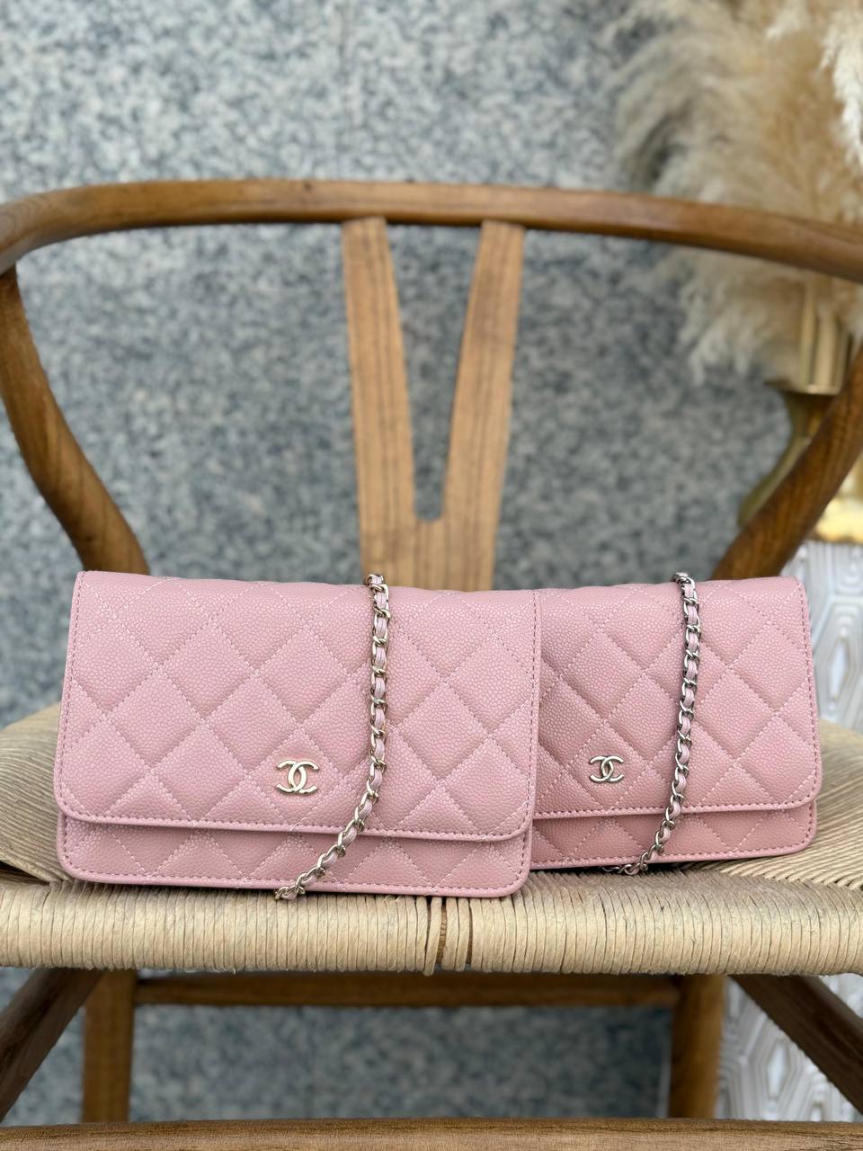 CHANEL
19cm
290 dhs✅
Top quality
With box🎁

Zain167
♥️♥️♥️