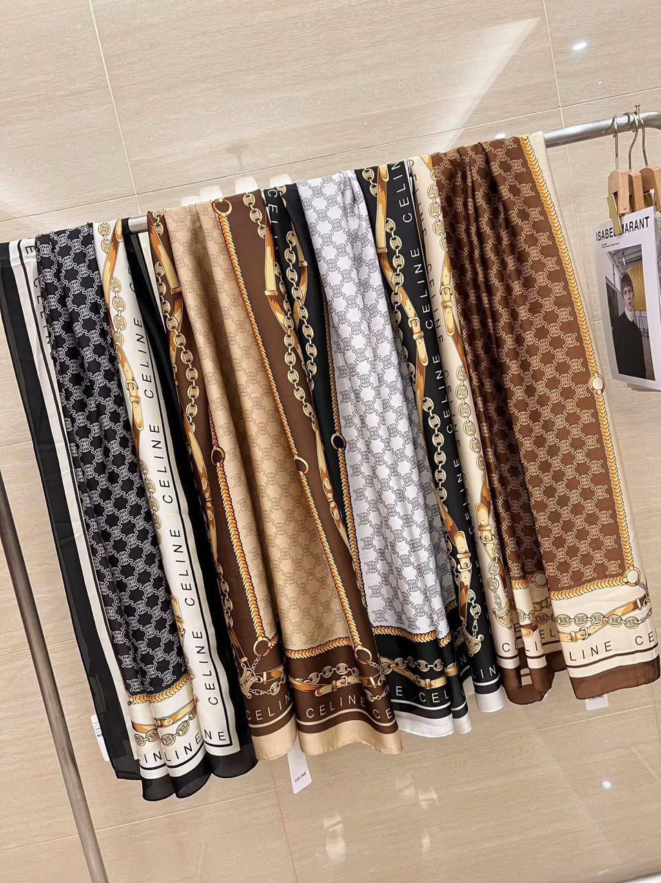 Silk scarf 
40 dhs✅

Zain93
♥️♥️♥️
