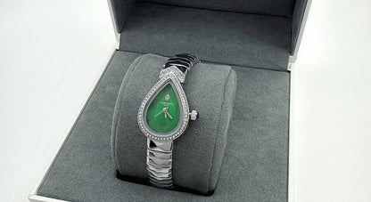 Ladies watch 
60 dhs🇦🇪

Zain45
♥️♥️♥️