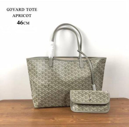 Goyard sᴀɪɴᴛ ʟᴏᴜɪs ᴛᴏᴛᴇ ʙᴀɢ
ʟᴇᴀᴛʜᴇʀ ᴍᴀᴛᴇʀɪᴀʟ 
sɪᴢᴇ:𝟒𝟔ᴄᴍ
85 dhs✅

Zain56
♥️♥️♥️