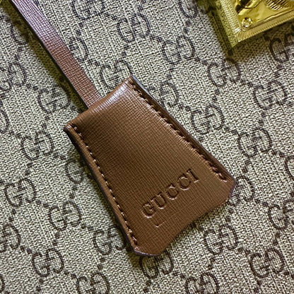GUCCI 
GOOD QUALITY 
120 dhs💓

Zain295
♥️♥️♥️