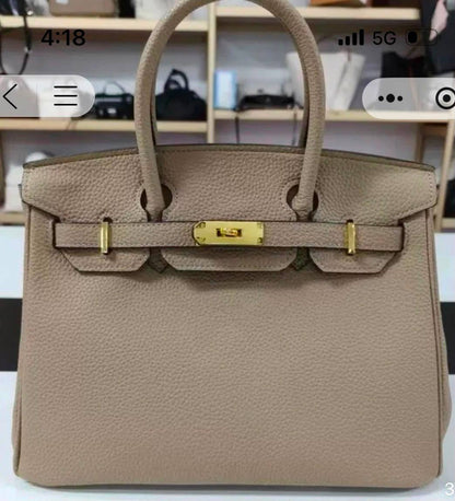 Hermes
30cm
100 dhs✅

Zain219
♥️♥️♥️