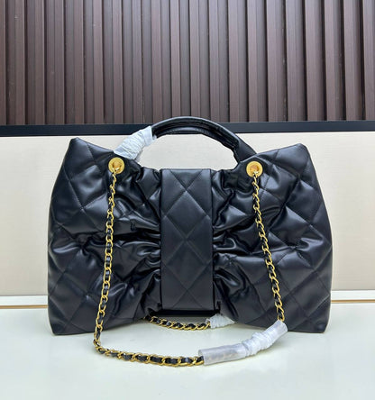 CHANEL 
COPY ONE 
150 dhs👑

Zain39
♥️♥️♥️