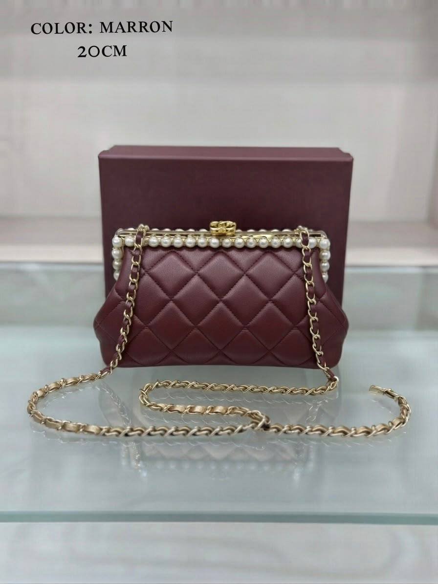 Chanel ᴄʟᴜᴛᴄʜ ᴘᴇᴀʀʟʏ ʙᴀɢ
ᴅᴇsɪɢɴ ɪᴍɪᴛᴀᴛɪᴏɴ ᴘᴇᴀʀʟ ᴇʟᴇɢᴀɴᴄᴇ
ɢᴏʟᴅʜᴀʀᴅᴡᴀʀᴇ ʟᴏɴɢ sʟɪɴɢ
ᴄʟᴏsᴜʀᴇ sᴇᴄᴜʀᴇ ᴛᴏᴘ ғᴀsᴛᴇɴɪɴɢ
ᴡɪᴛʜʙᴏx
sᴏғᴛ ᴛᴇxᴛᴜʀᴇ ᴏғ ʟᴀᴍʙsᴋɪɴ ᴍᴀᴛᴇʀɪᴀʟ
sɪᴢᴇ:20ᴄᴍ
120 dhs🇦🇪🇦🇪

Zain56
♥️♥️♥️
