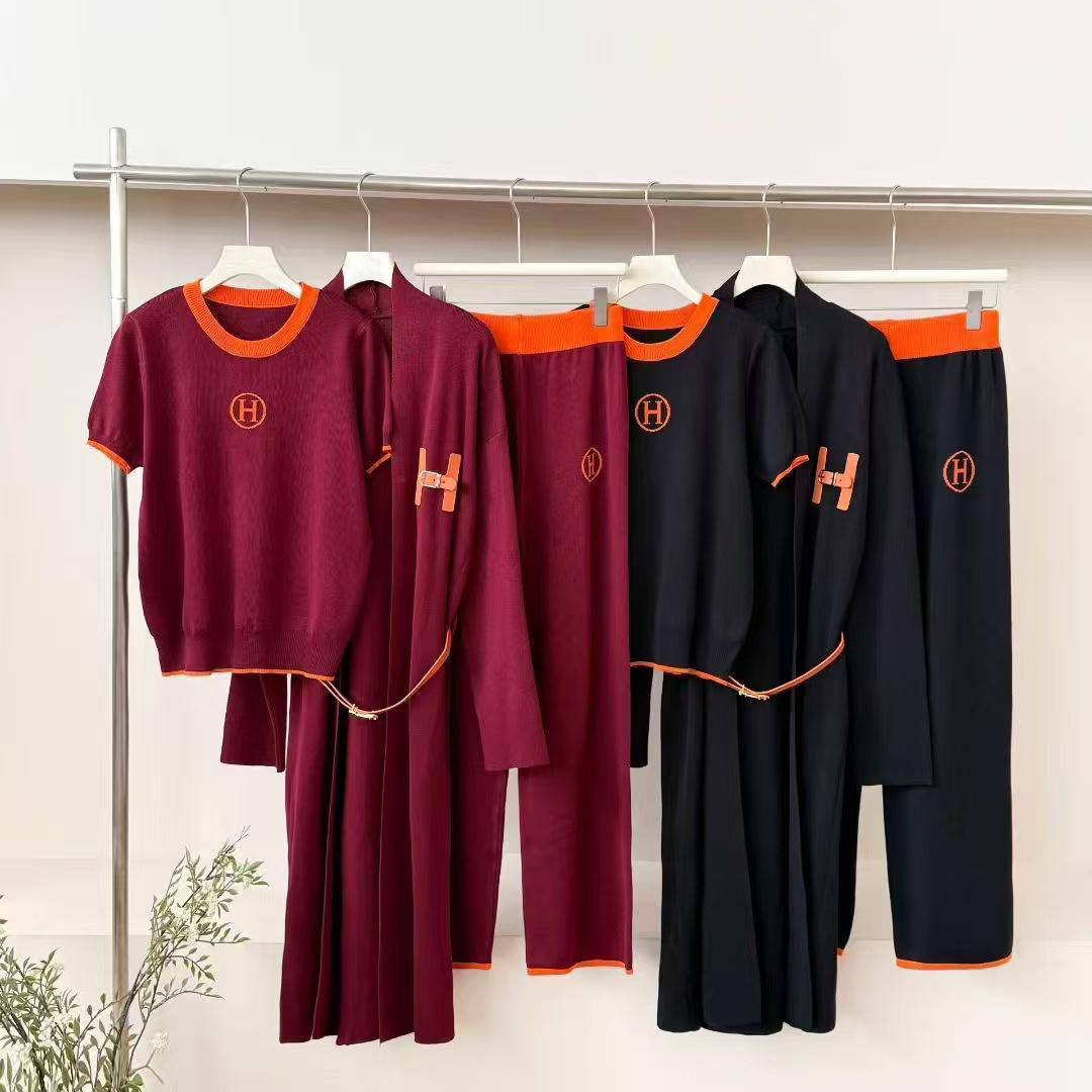 New available 
Free size 
120 dhs💓

Zain138
♥️♥️♥️